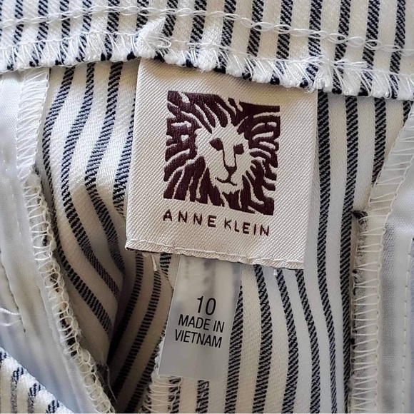 Anne Klein slim crop pull on pants stripped 10 - Picture 10 of 11